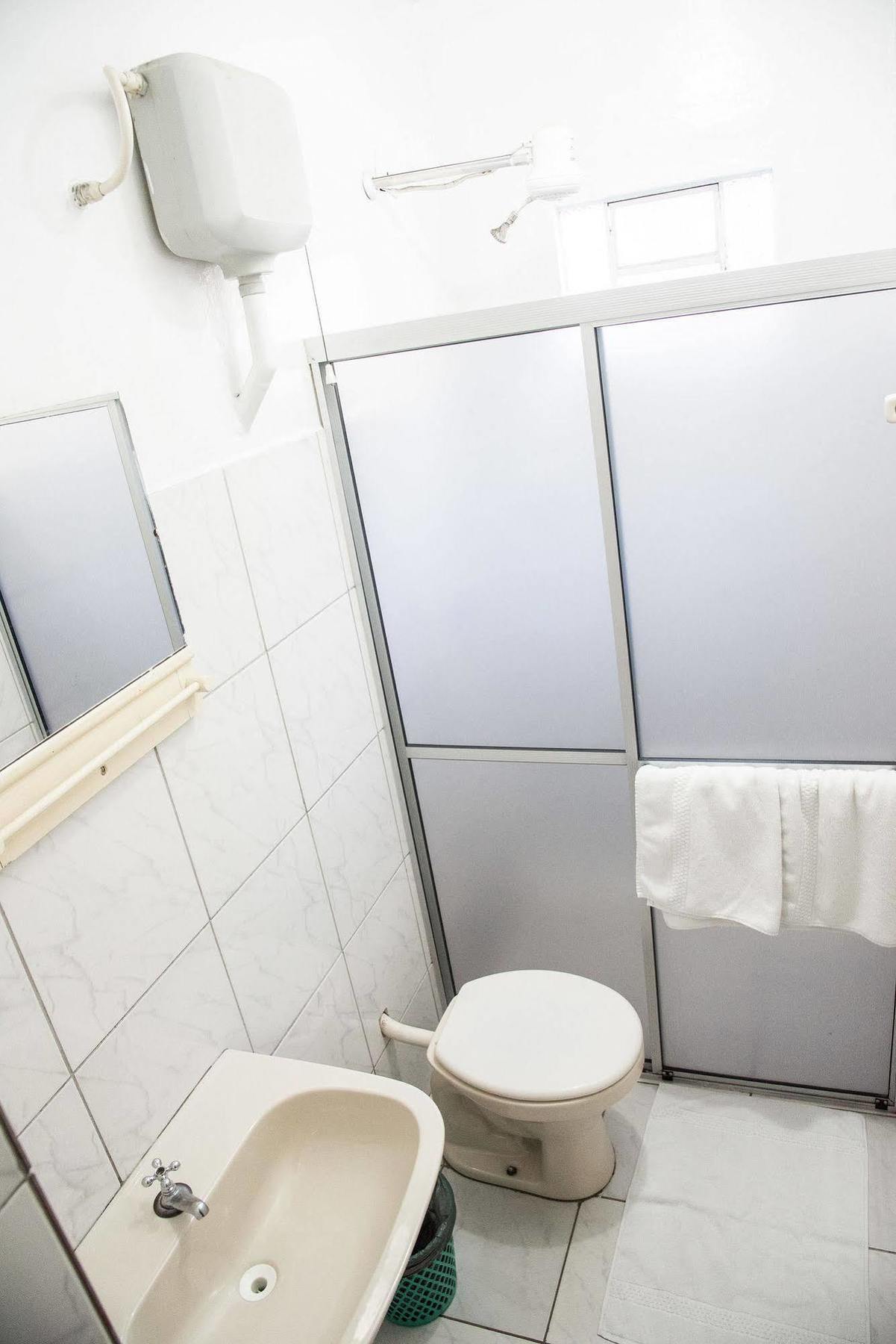 קוריטיבה Hotel Pinheirinho מראה חיצוני תמונה