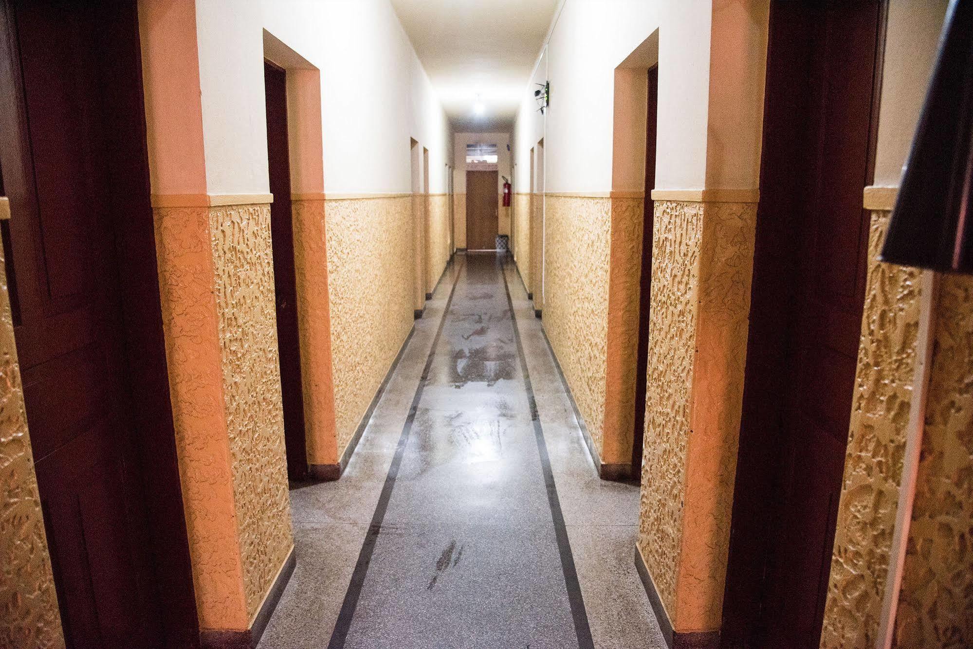 קוריטיבה Hotel Pinheirinho מראה חיצוני תמונה